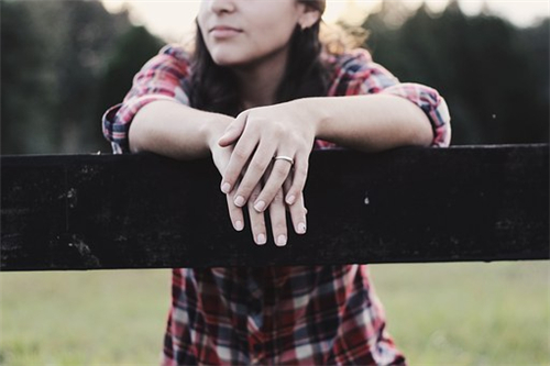 属蛇的女人有旺夫运吗？持家能手